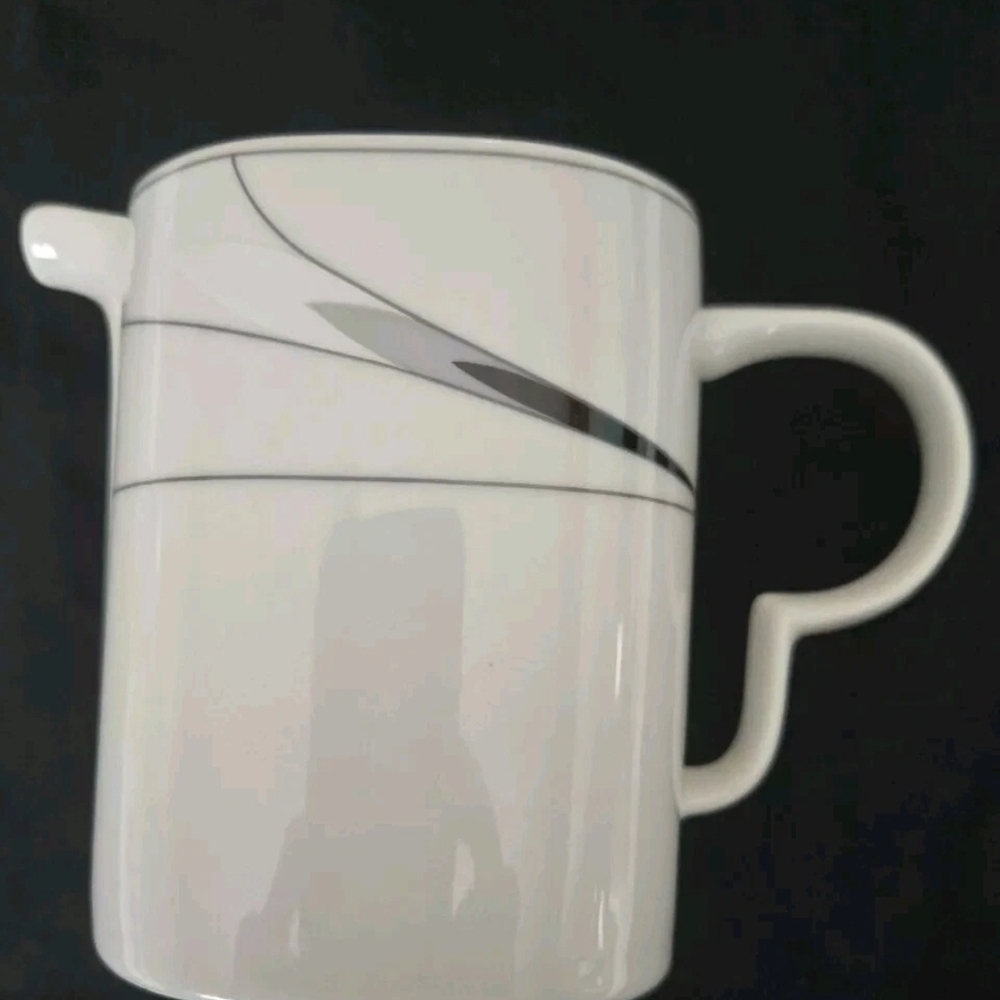 Mikasa Fine China Caviar Creamer Dinnerware